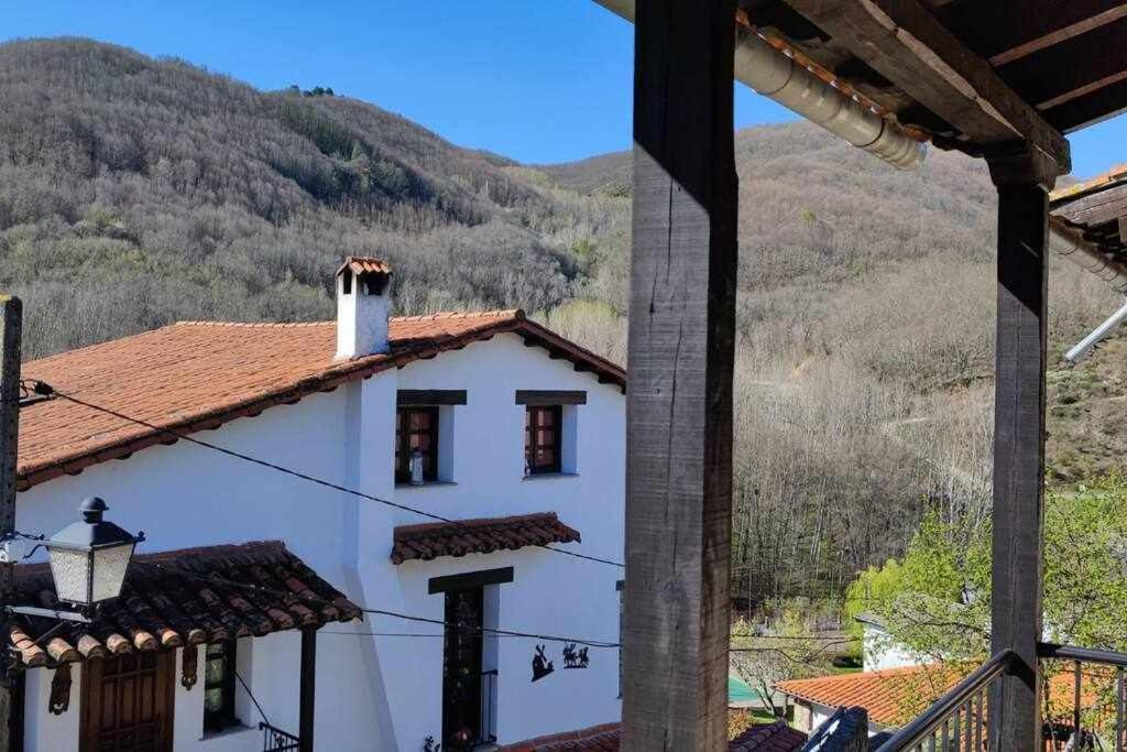 Hostal Montemayor Montemayor del Rio Exterior foto